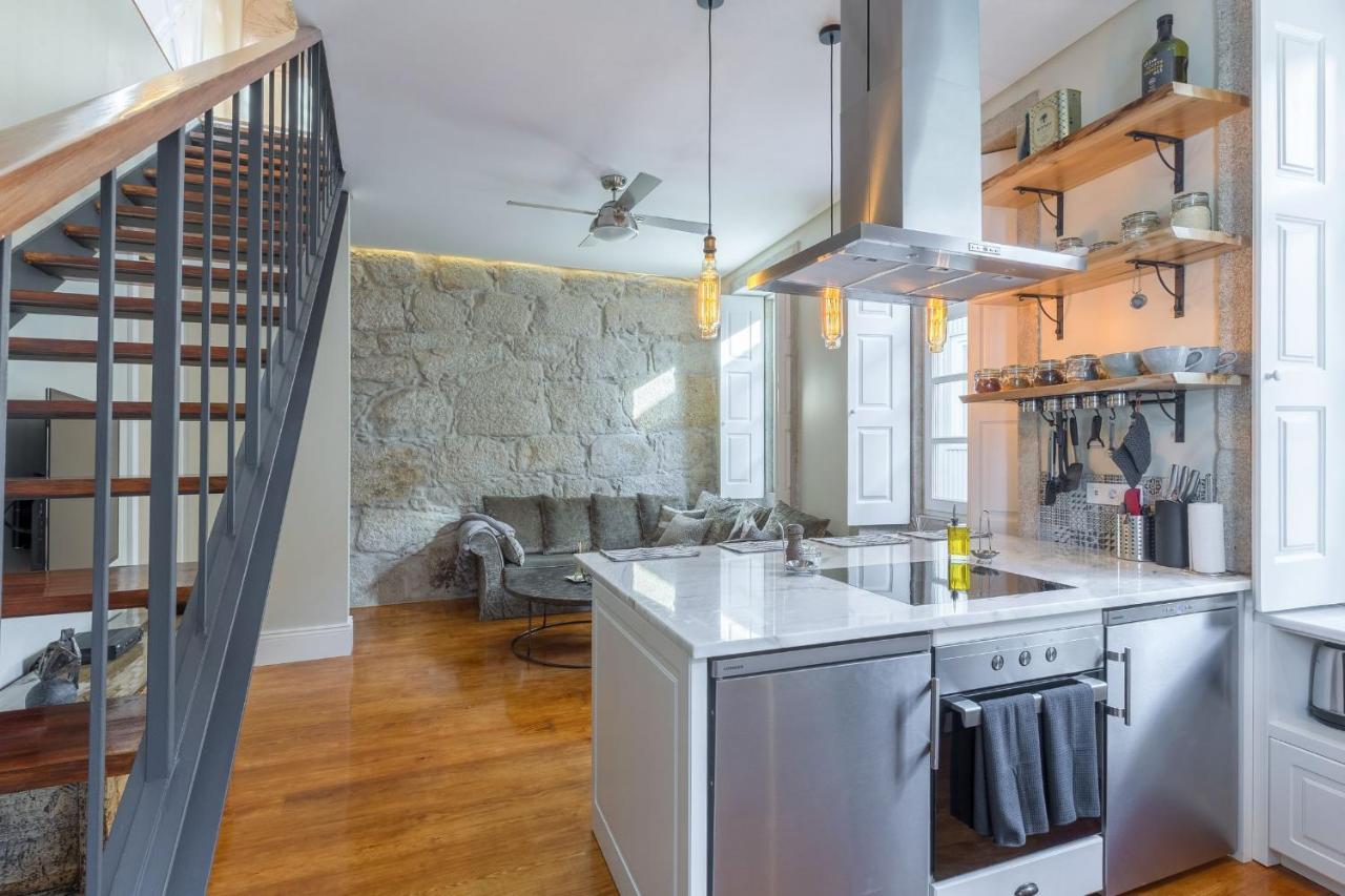 Elegant 2Br Duplex In City Center By Lovelystay Porto Exterior foto